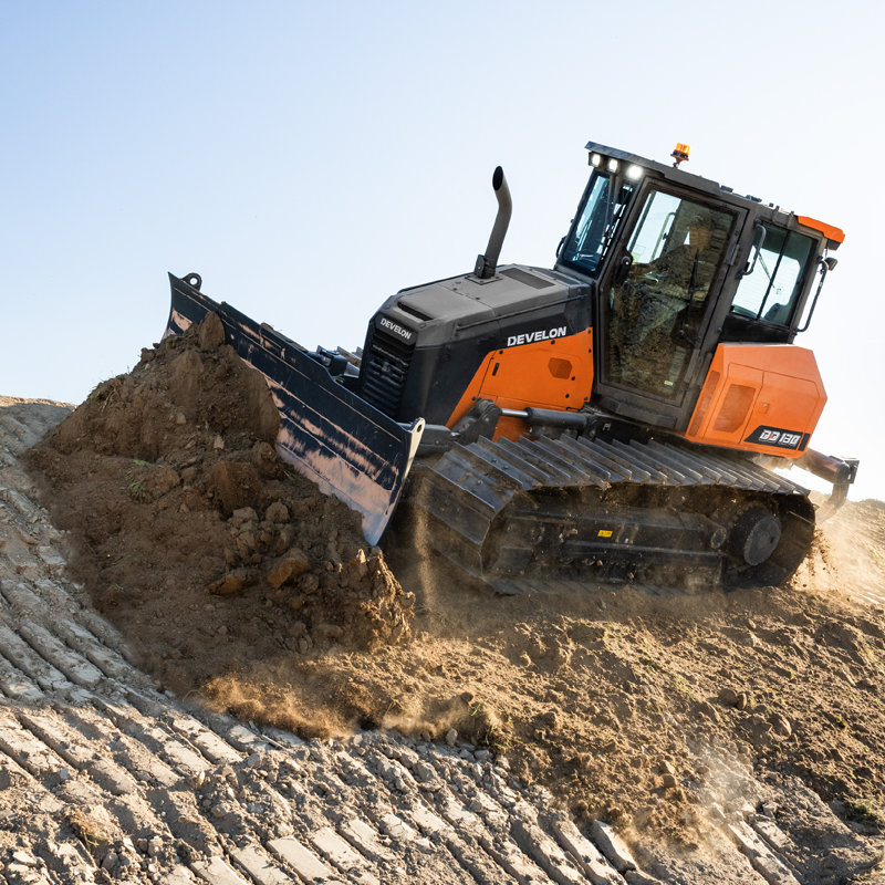 Develon DD130 Dozer at Lloyd Ltd